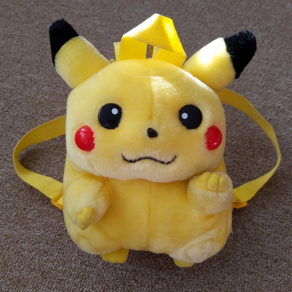 💛 Vintage Pikachu plush backpack 💛